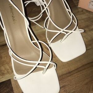 Lemonade White Platform Heels Size 9